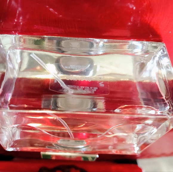 🩷NWOB Ralph Lauren Romance Eau De Parffum 1.7 FL Oz (50 ml)🩷 - Picture 6 of 8